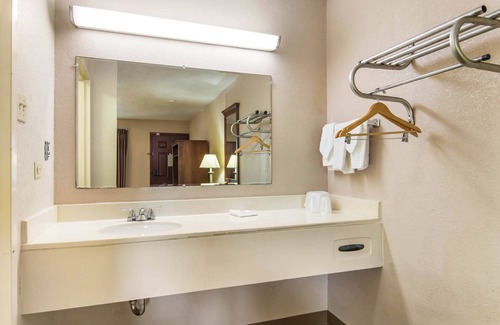 Alsip Hotel | Motel 6 Alsip, IL