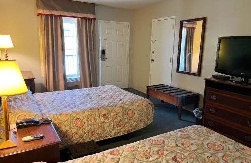 Bracey Hotel | Motel 6 Bracey, VA I 85