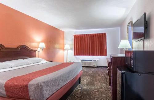 Hope Hotel | Motel 6-Hope, AR