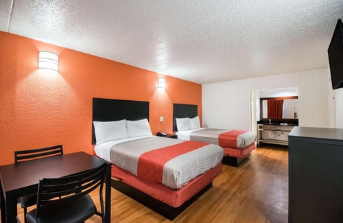Brookhollow Hotel | Motel 6-Houston, TX - Brookhollow