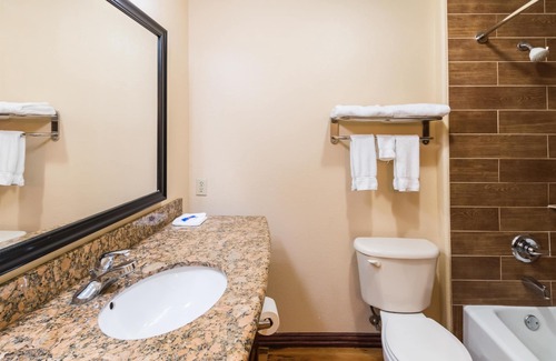 Joshua Hotel | Motel 6 Joshua, TX