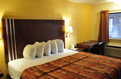 Downtown Little Rock Hotel | Motel 6 Little Rock, AR - Airport