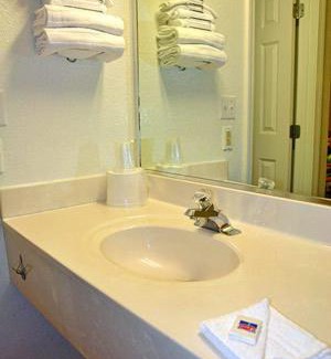 Krebs Hotel | Motel 6-Mcalester, OK