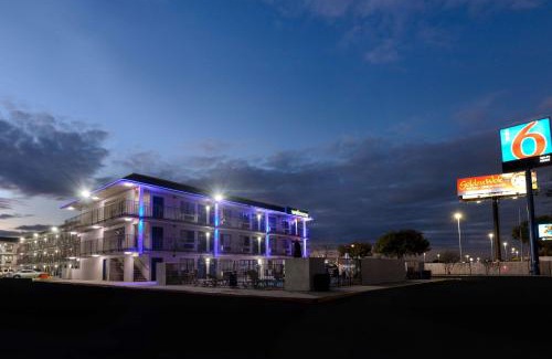 West San Antonio Hotel | Motel 6-San Antonio, TX - West SeaWorld