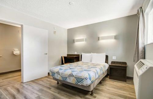 North San Jose Hotel | Motel 6-San Jose, CA - Airport