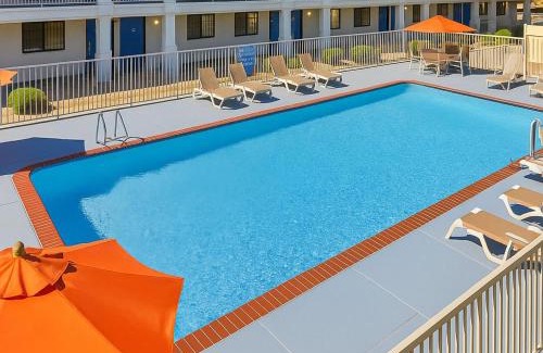 Thousand Oaks Hotel | Motel 6-Thousand Oaks, CA