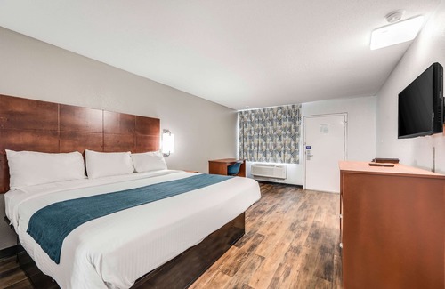 Tupelo Hotel | Motel 6 Tupelo, MS - Downtown