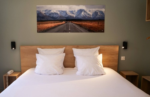 Viviers-du-Lac Hotel | Motel 991