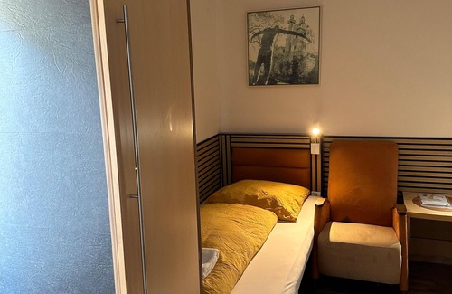 Fohrenhain Hotel | Motel Caesar