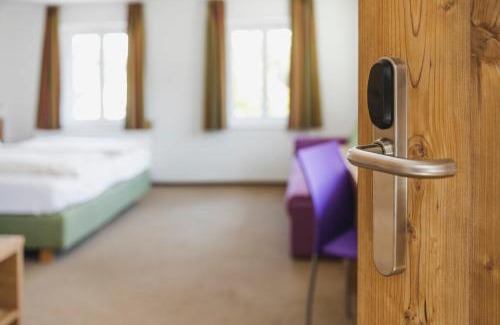 Toster Hotel | Motel Engel - self checkin