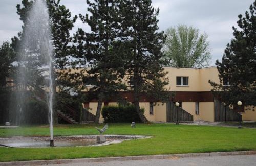 Romont Hotel | Motel - Hôtel La Poularde
