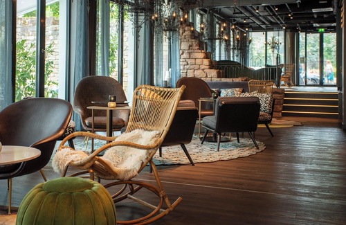 St. Johanner Markt Hotel | Motel One Saarbrücken