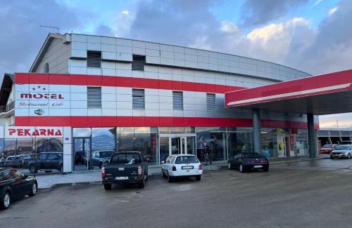 Canton 10 Hotel | Motel Papić