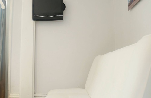 Brighton City Centre House | Motel Schmotel