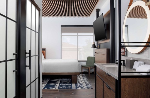 Downtown Hotel | Motto By Hilton Bentonville Downtown