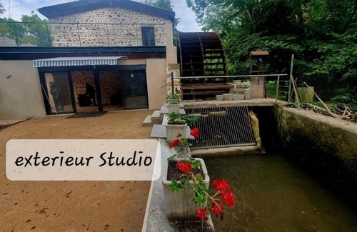 Veyre-Monton Apartment | Moulin de la Paille