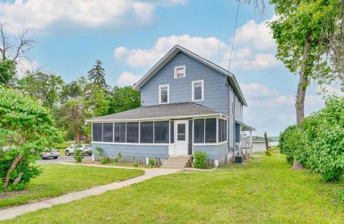 Mound Apartment | Mound Waterfront Retreat with Shared Fire Pit and Dock