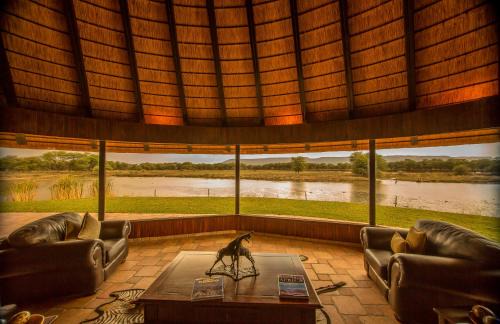 Omaruru Cabin | Mount Etjo Safari Lodge