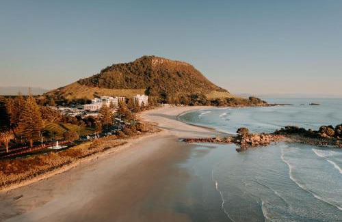 Mount Maunganui Apartment | Mount Maunganui Gem Long Stay Ready Steps to It All