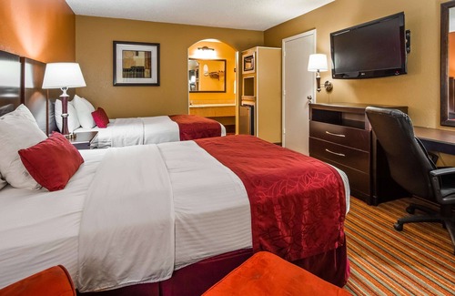 Mount Pleasant Hotel | Mount Pleasant Inn