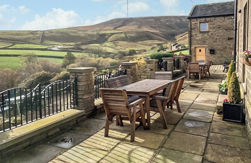 Holmfirth Cottage | Mount View - UK48425