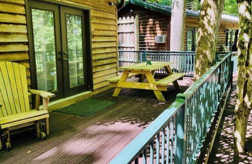 Elkins Cabin | Mountain Cabin 1 with Sauna