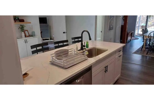 Kabletown Cabin | Mountain Cabin in the Woods, Near Wineries & More!