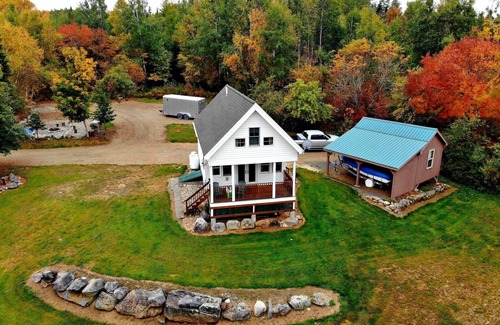 Upton Cottage | Mountain Cottage - Lake and Mountain Views!