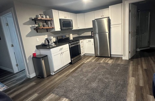 Rogue River Apartment | Mountain creekside retreat Unit B