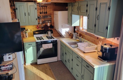 Town of Broome Cabin | Mountain Getaway In Our Cozy Log Cabin In The Catskill Mountains