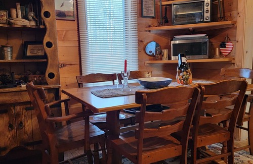 Town of Broome Cabin | Mountain Getaway In Our Cozy Log Cabin In The Catskill Mountains