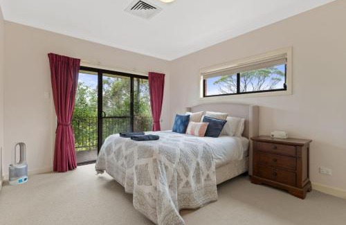 Wentworth Falls House | Mountain Haven 5-BR Escape