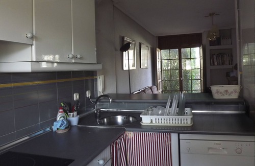 Somo Ski Chalet | Mountain house with pool, garden with BBQ and surf beach in Somo 5 min