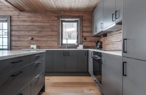 Idre Villa | Mountain house with 4 bedrooms, sauna, fireplace and large living areas