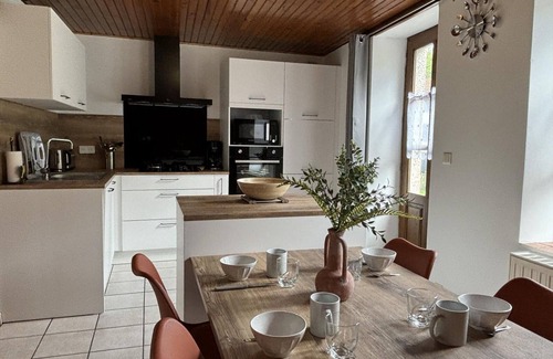La Chabanne Cottage | Mountain house with SPA, fireplace and activities close to neighbors