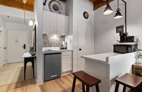 Wintergreen Condo | Mountain Inn Studio 95 with Wintergreen Advantage