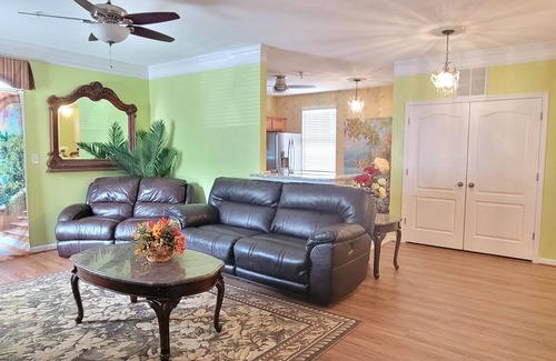 North Newport News Condo | Mountain Jade Garden Condo Resort 2 bed 2 bath near Newport News City Center