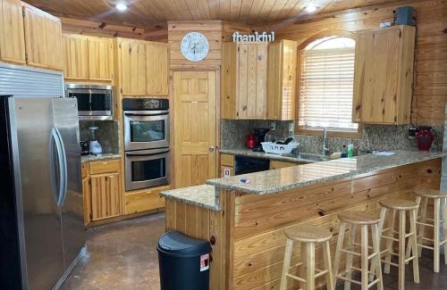 Sabinal House | Mountain Laurel Lodge