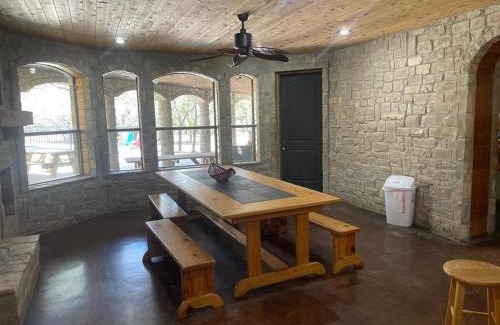 Sabinal House | Mountain Laurel Lodge