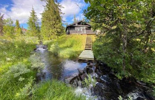 Nord-Aurdal House | Mountain lodge with sauna, by Damtjernet