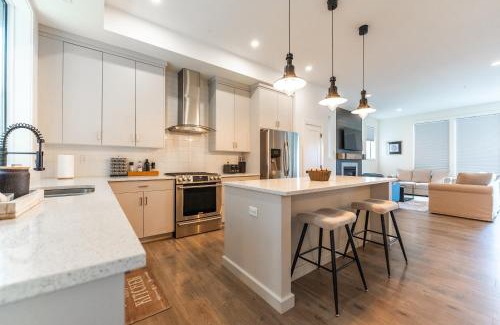 Promontory House | Mountain Retreat with Views, Hot Tub, Games & AC