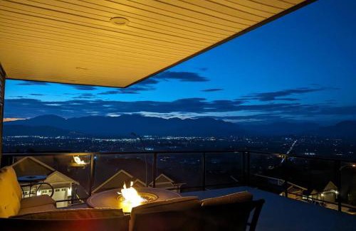 Promontory House | Mountain Retreat with Views, Hot Tub, Games & AC