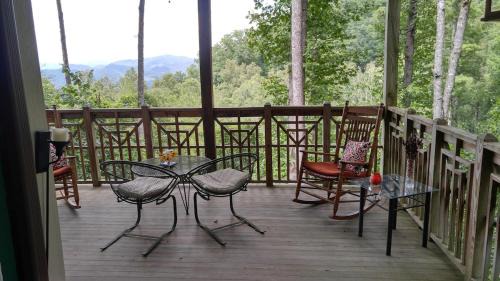 Mountain Air House | Mountain Retreat With Great View and Calm Winds