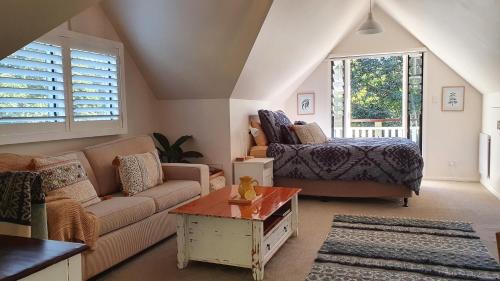 Eagle Heights Apartment | Mountain Studio Escape