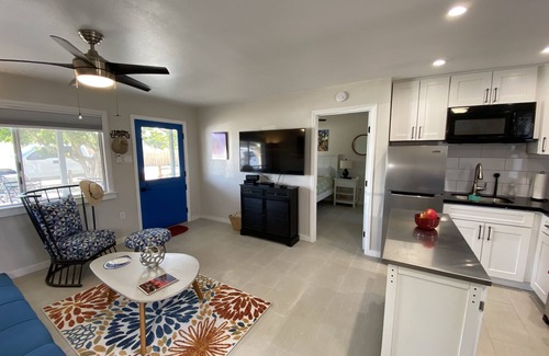 Joshua Tree House | Mountain View Bungalows Under the Stars-Unit B Venus