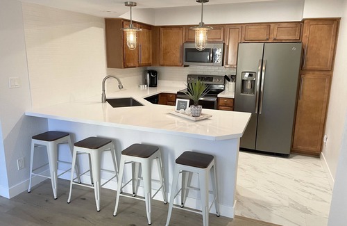 Central Scottsdale Condo | Mountain View Hideaway in McCormick Ranch