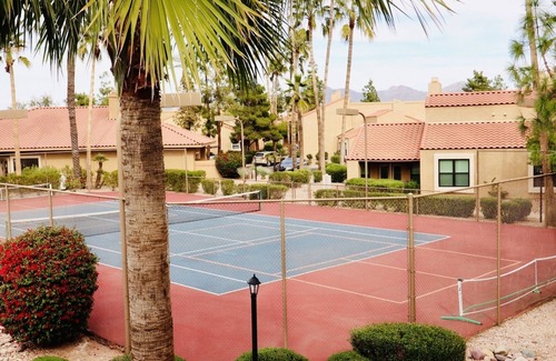 Central Scottsdale Condo | Mountain View Pickleball Place
