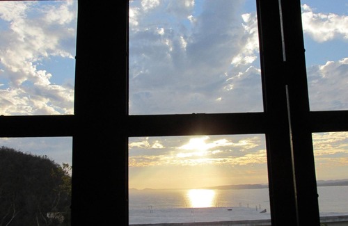 La Manzanilla Apartment | Mountain View Villa Capturing Pacific Breezes