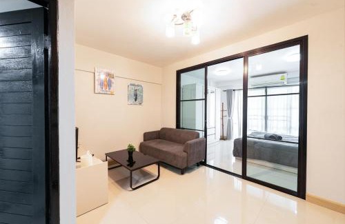 Nimman Apartment | Mountain View with Swimming Pool Condo Near Nimman