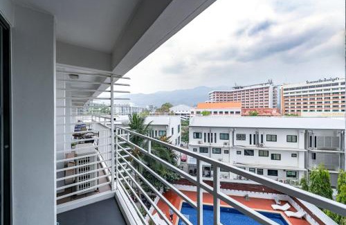 Nimman Apartment | Mountain View with Swimming Pool Condo Near Nimman